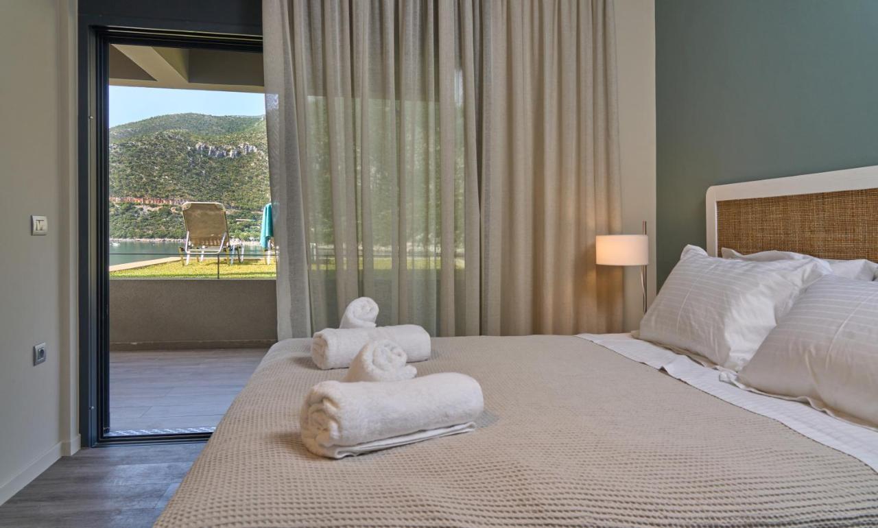 Into The Blue Suites Arkadiko Chorio Exterior foto